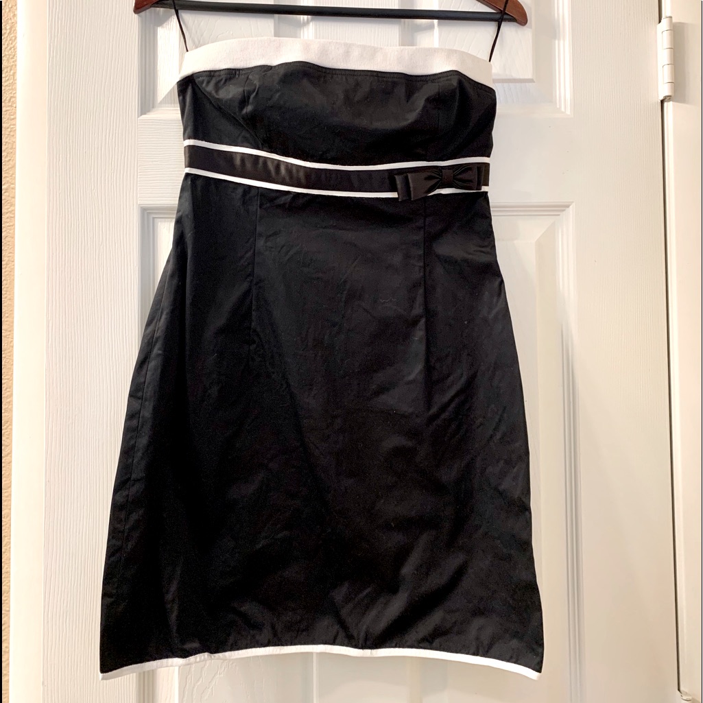 T21 Strapless Black & White Mini Dress W Bow